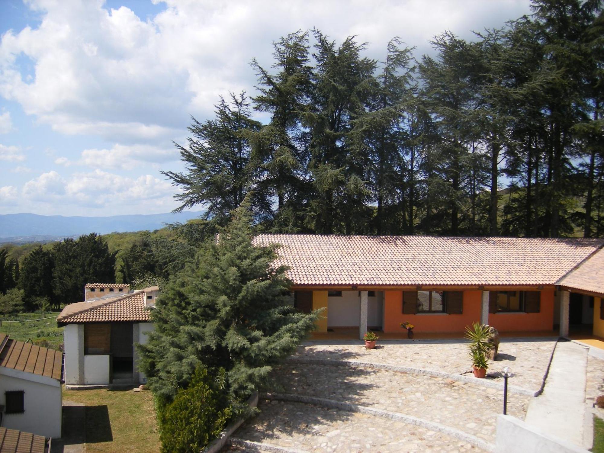 Agriturismo Usurtala Orani Eksteriør billede