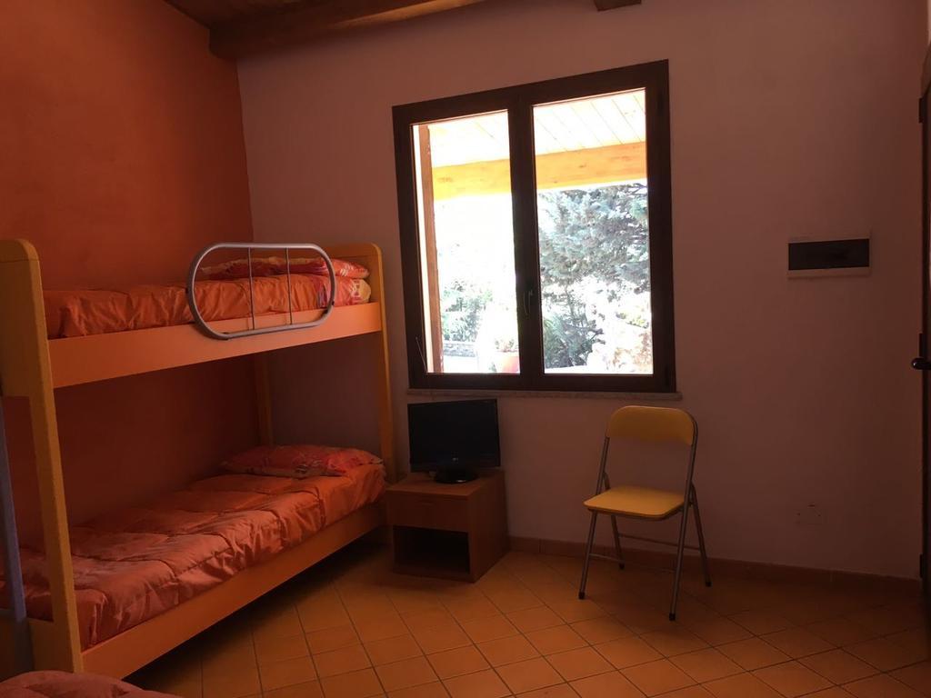 Agriturismo Usurtala Orani Eksteriør billede